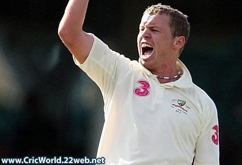 Peter Siddle celebrates another wicket on his way to five