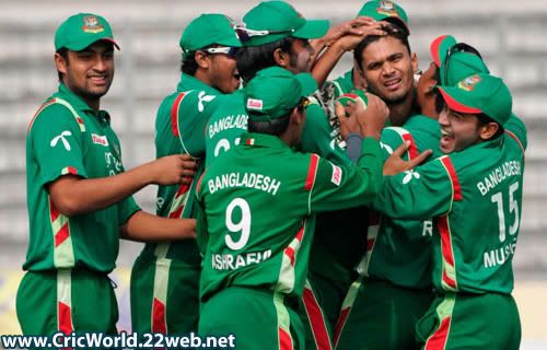 Bangladesh celebrate the dismissal of Kumar Sangakkara