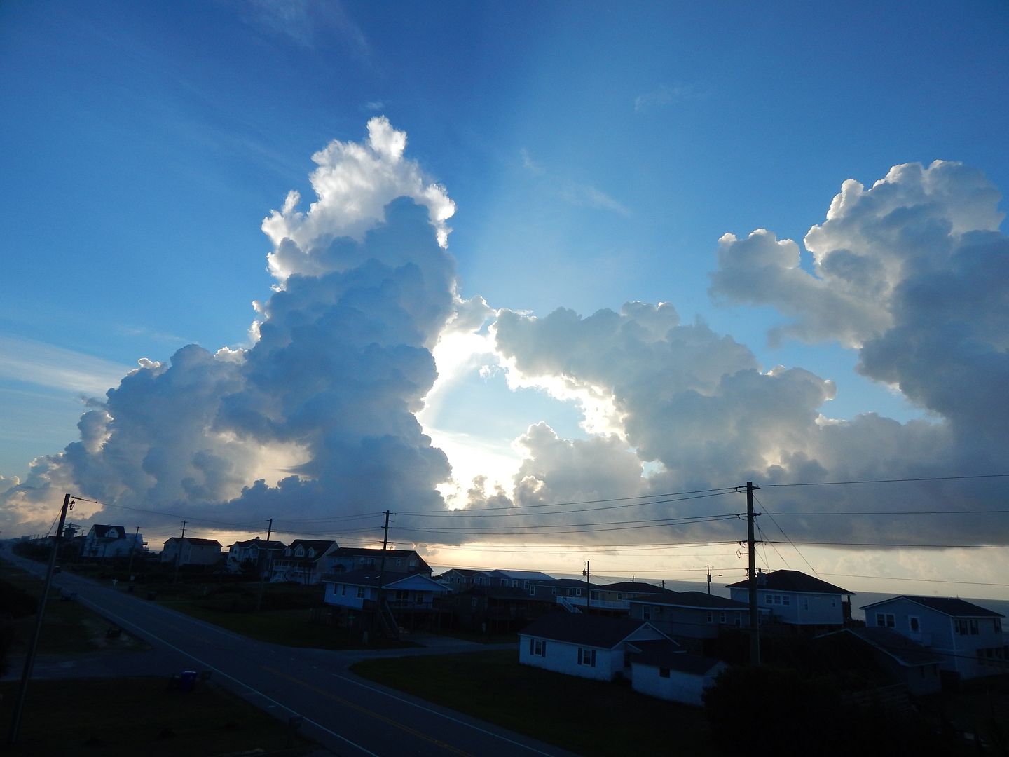 Clouds galore photo DSCN6705_zpse0nzw0hl.jpg