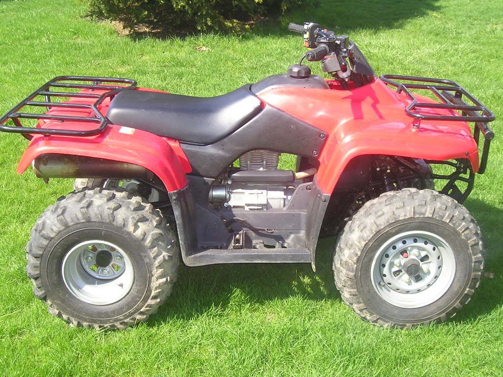 CLEAN!! 2002 Honda Recon ES F/S