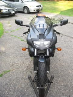 http://i220.photobucket.com/albums/dd197/ozmanbikes/900%20SS%20Senna/IMG_4340.jpg