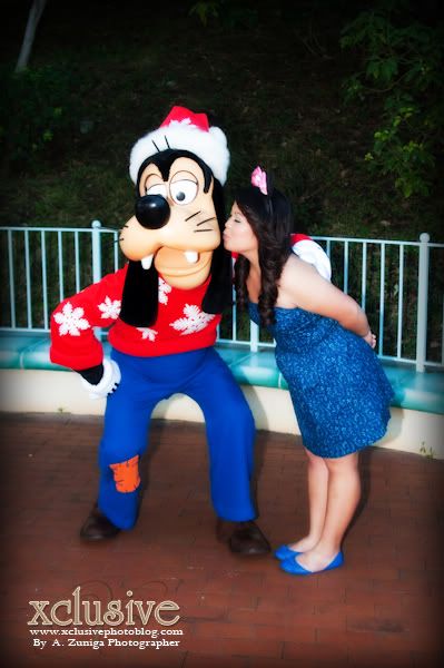 Disneyland. Park Hooper,disney california adventure,photo session,18 Birthday,Quinceanera,Sweet Sixteen,Disneilandia,Theme Park,Goofy,Mickey,Donald,Princess