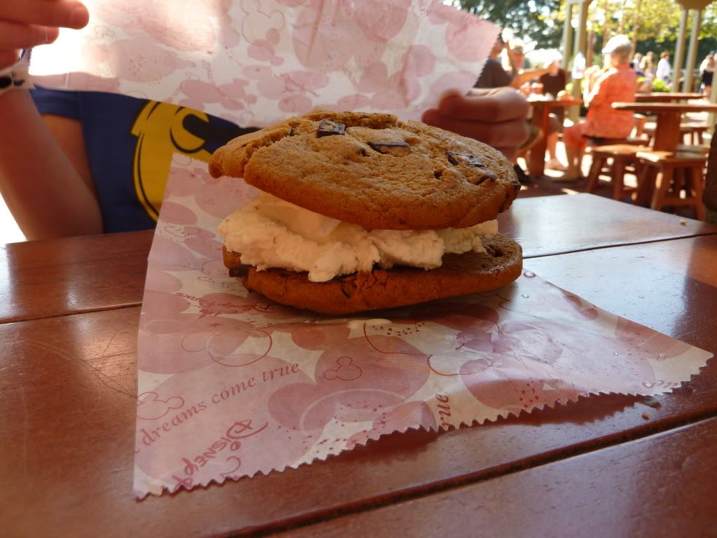 icecreamcookie.jpg