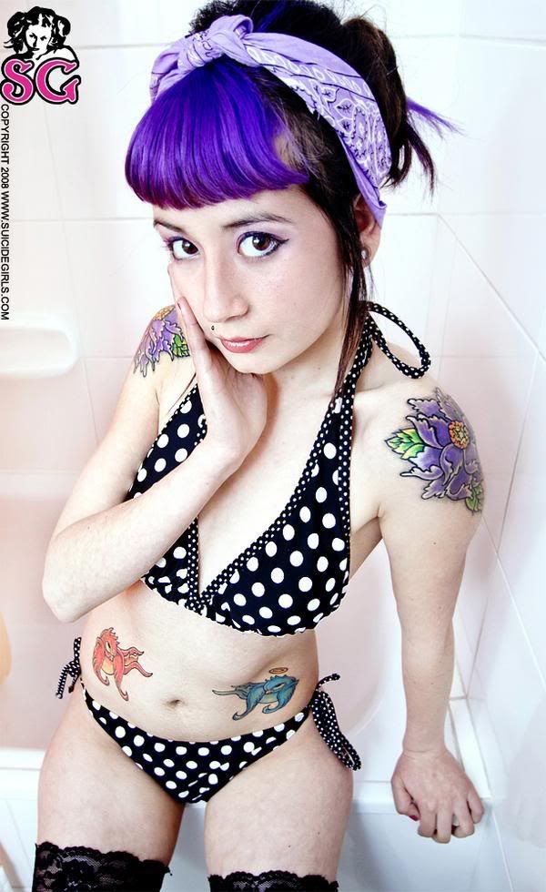 [img width=600 height=980]http://i220.photobucket.com/albums/dd315/DolceChiara/l_ed8bc5d8375d401b9b03b47f7494a314.jpg[/img]