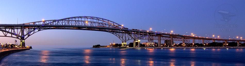 IMAGE: http://i220.photobucket.com/albums/dd39/edacsac/bwb.jpg