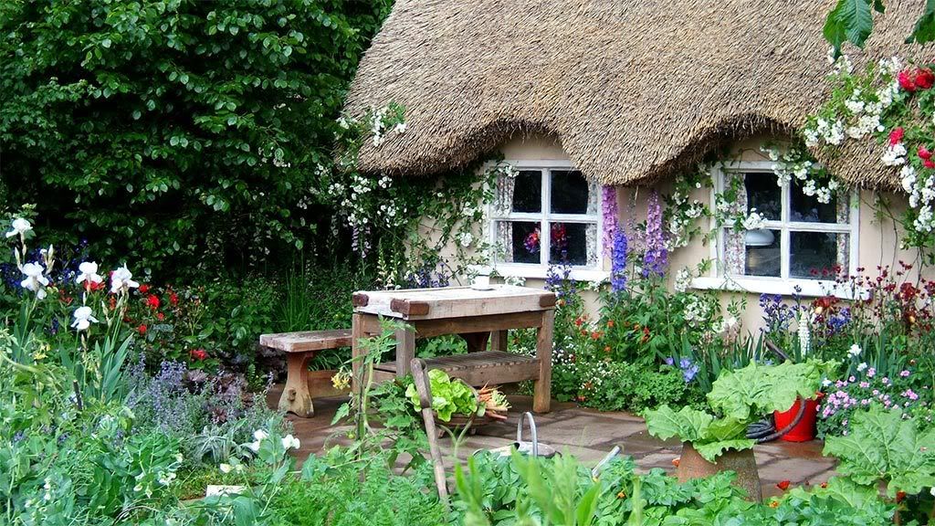 English cottage Pictures, Images and Photos