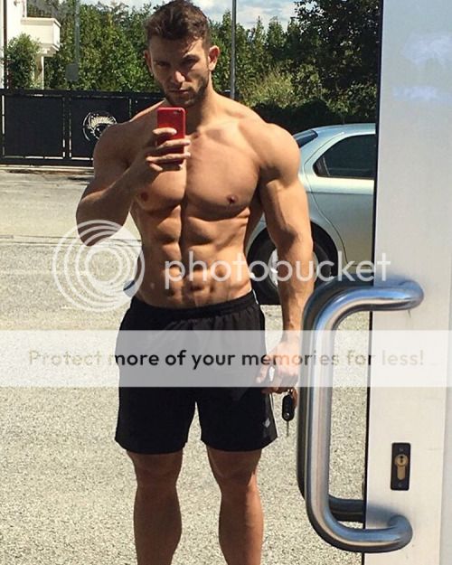 tumblr_oem1ugYfhQ1vnvl33o1_500_zpspewohe