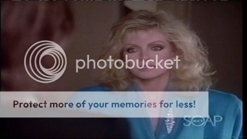 vlcsnap-2014-12-11-22h14m52s150_zps1bfd0