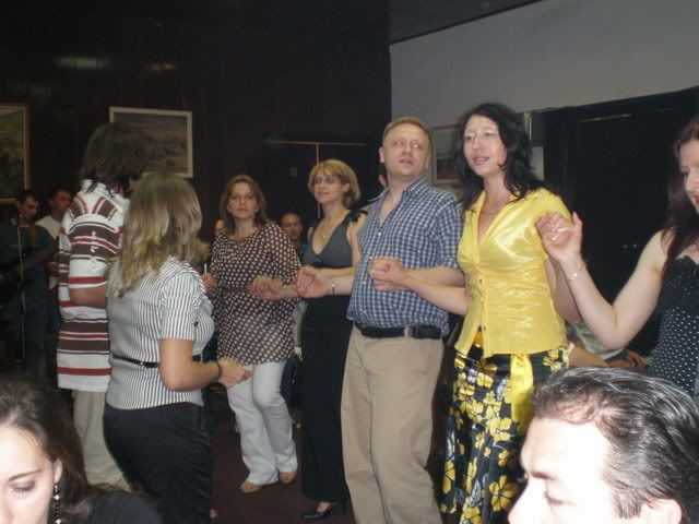 http://i220.photobucket.com/albums/dd42/libi_73/P6270039.jpg