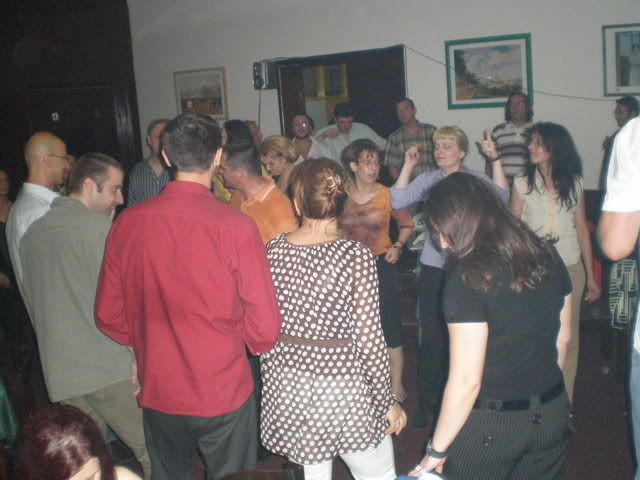 http://i220.photobucket.com/albums/dd42/libi_73/P6280087.jpg
