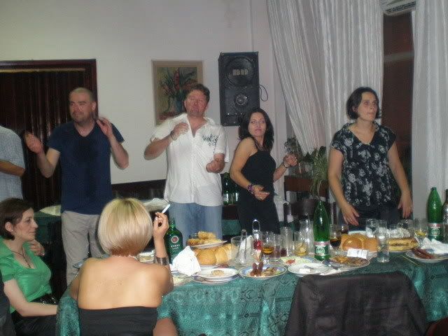 http://i220.photobucket.com/albums/dd42/libi_73/P6280113.jpg