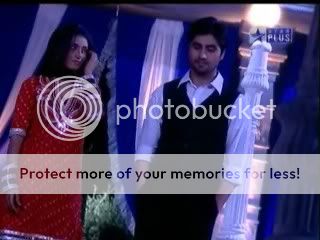 https://i220.photobucket.com/albums/dd91/khushijad/KDMHMD/17feb/desh17Feb_0802.jpg